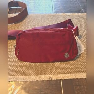 Lululemon crossbody